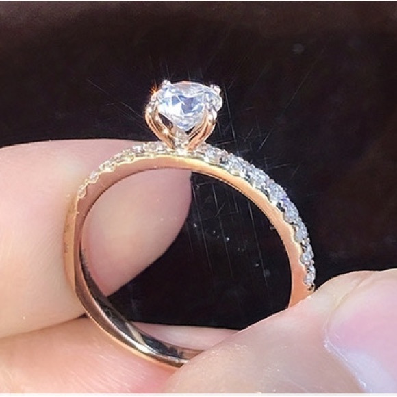 Sparkle and Shine: Elegant Silver Plated Promise Ring with Inlaid Zircons - Picture 3 of 3